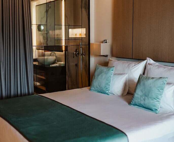 هتل Imperial Conference & Spa