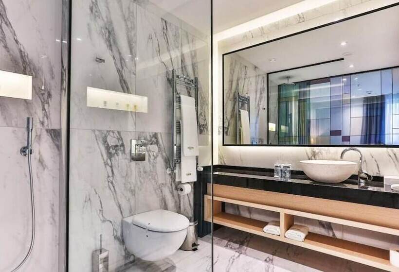 هتل Imperial Conference & Spa