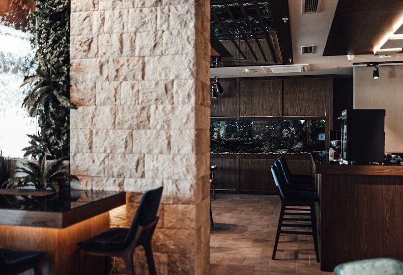 هتل Imperial Conference & Spa