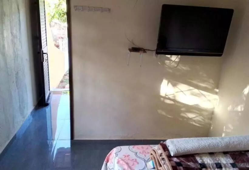 Aamiaismajoitus (B&B) Recanto Do Meu Tio