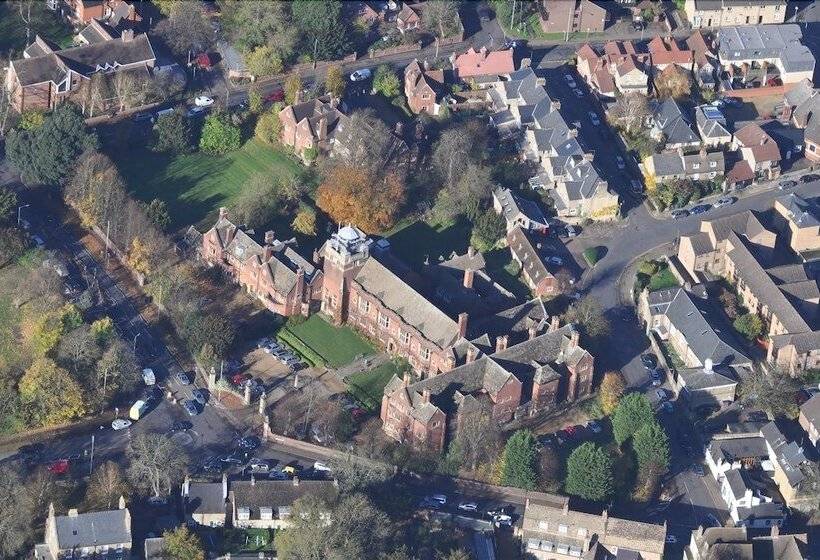 בית מלון כפרי Westminster College