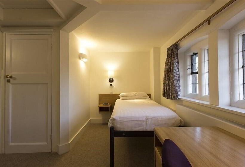 בית מלון כפרי Westminster College