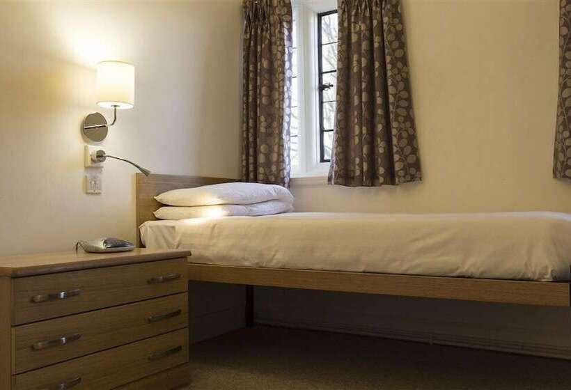 בית מלון כפרי Westminster College