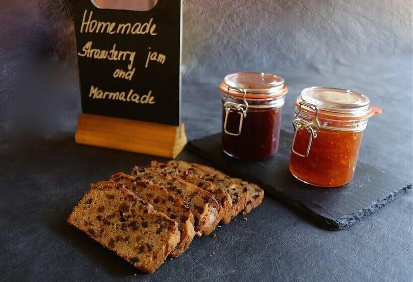 בית מלון כפרי Westminster College