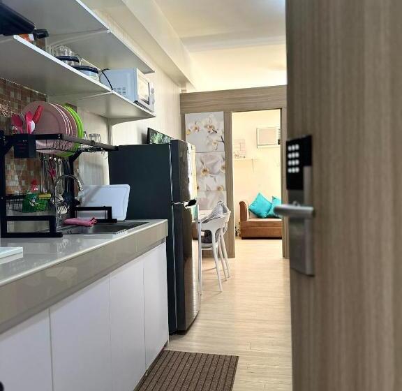 Staycation At Smdc Trees Residences Near Sm Fairview Quezon City By Amaze365