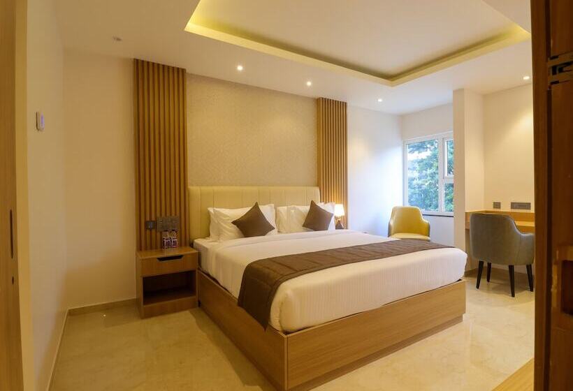 ホテル Grand Serene, Mysore