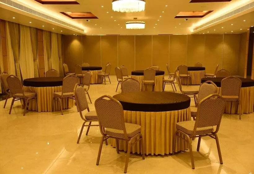 Hotelli Grand Serene, Mysore