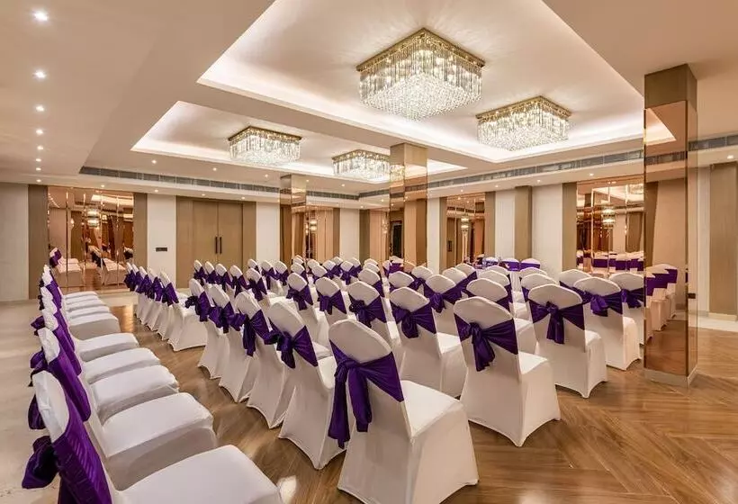 Hotelli Lords Eco Inn Dehradun