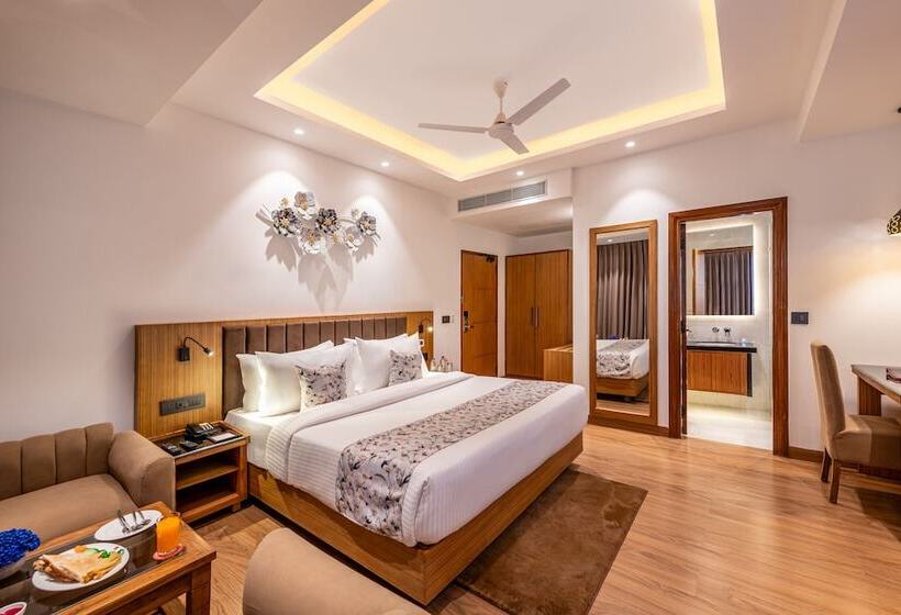 Hotel Lords Eco Inn Dehradun
