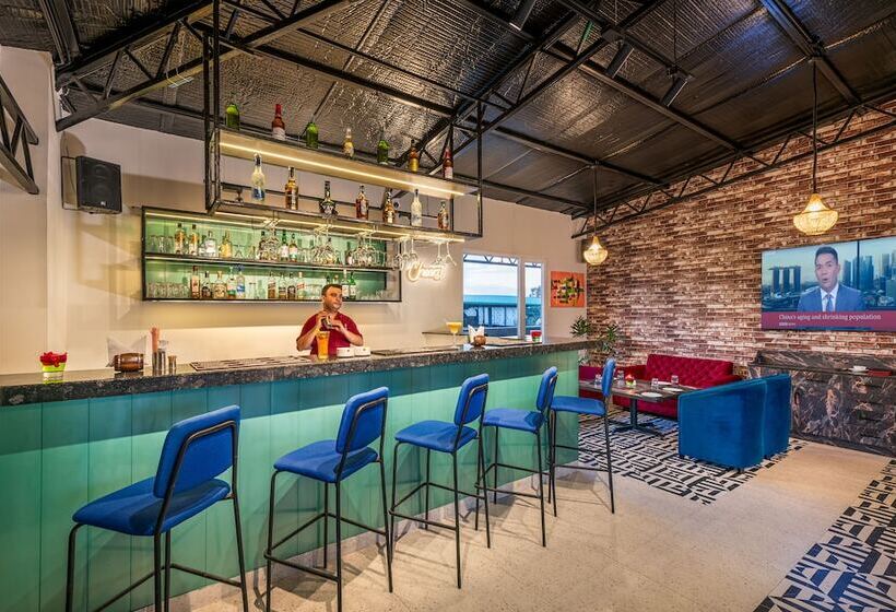 Hotel Lords Eco Inn Dehradun