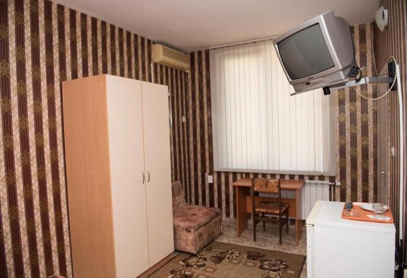 פנסיון стаи за гости