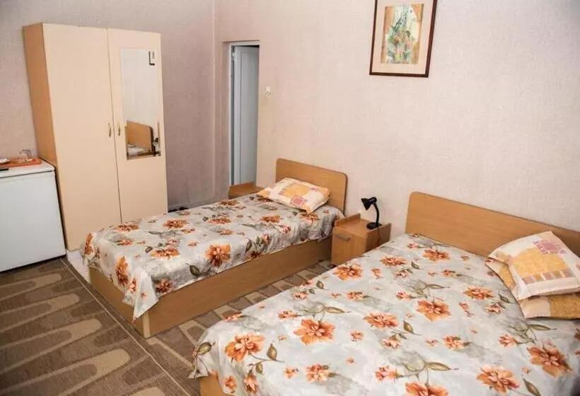 ペンション стаи за гости