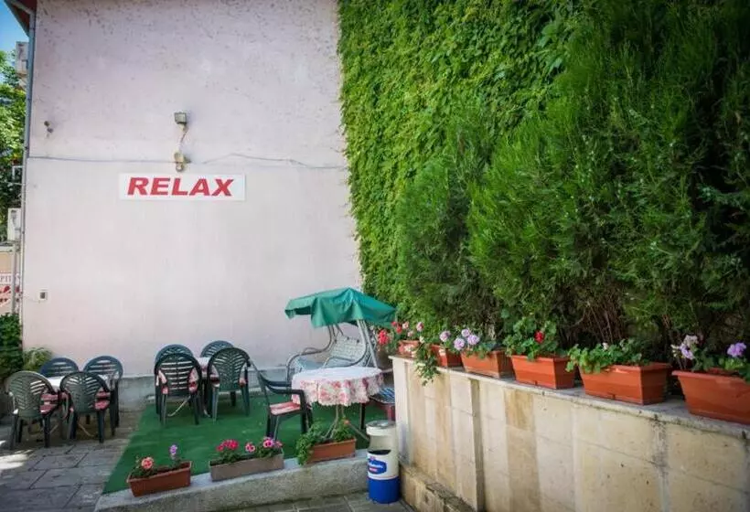 ペンション стаи за гости