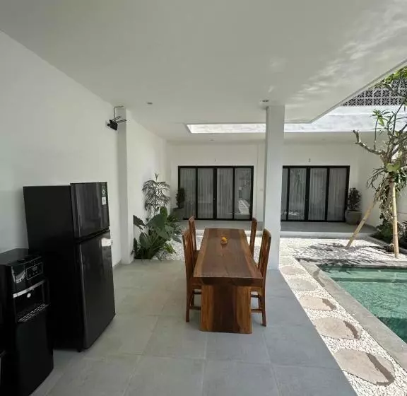 Majatalo Toana Guesthouse