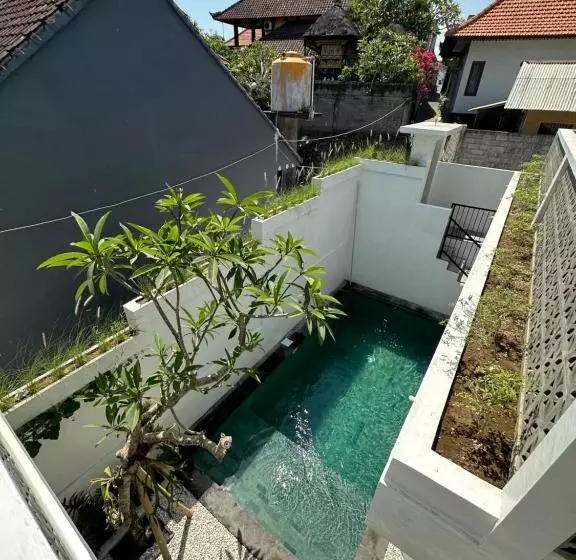 Majatalo Toana Guesthouse