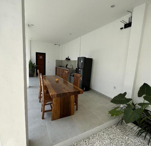 Пансион Toana Guesthouse