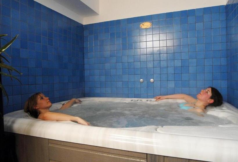 ホテル Bellavista