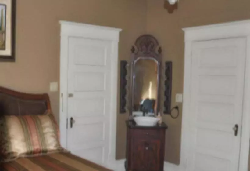 Jasones B&b And Restaurant