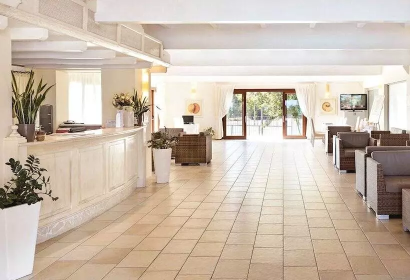 ホテル Futura Club Cala Fiorita