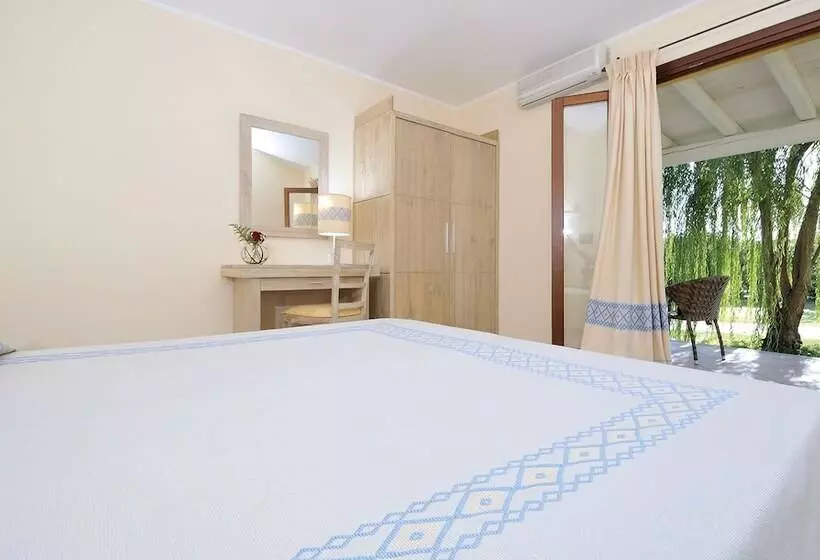 ホテル Futura Club Cala Fiorita