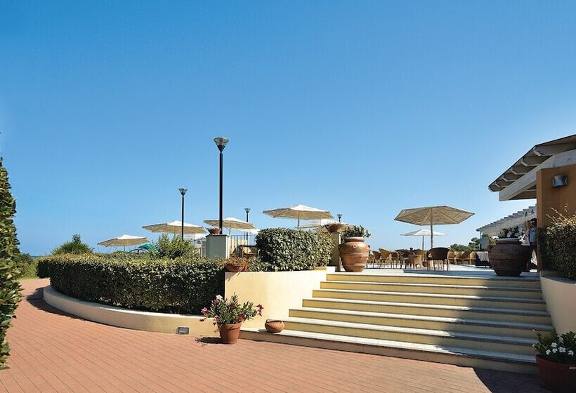 בית מלון כפרי Futura Club Cala Fiorita