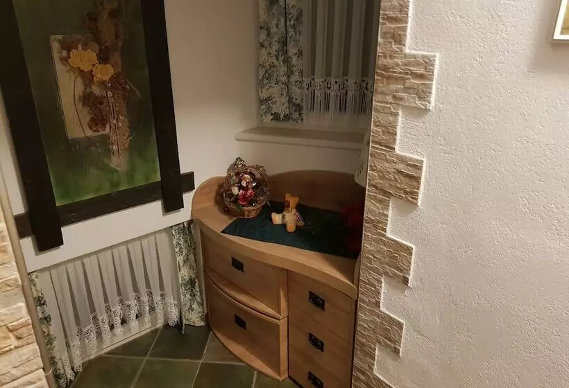 هاستل Mama's House