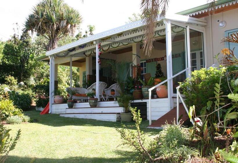 تختخواب و صبحانه Chez Mamie