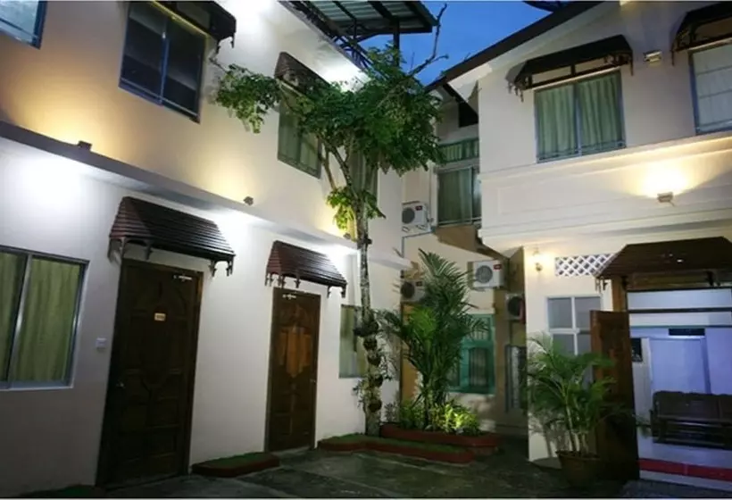 تختخواب و صبحانه June Business Bed Breakfast