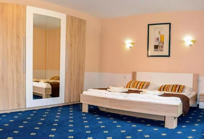 Garni Hotel Tatramonti