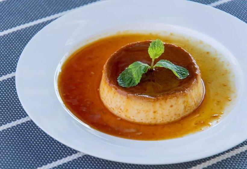 Отель Le Bouton Dor Boutique