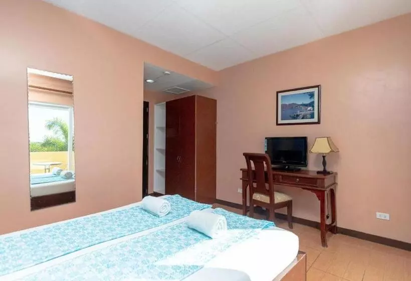 Hotelli Ovemar Resort