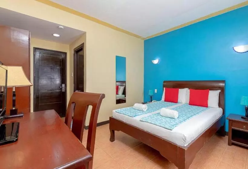 Hotelli Ovemar Resort