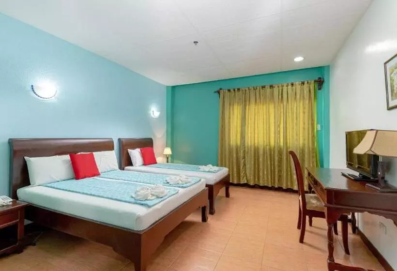 Hotelli Ovemar Resort
