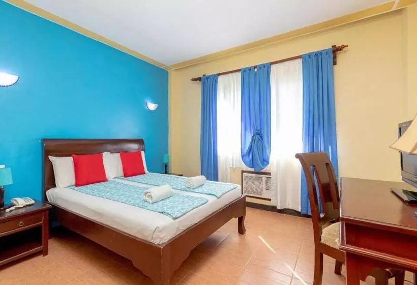 Hotelli Ovemar Resort