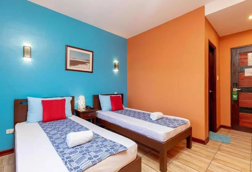 Hotelli Ovemar Resort