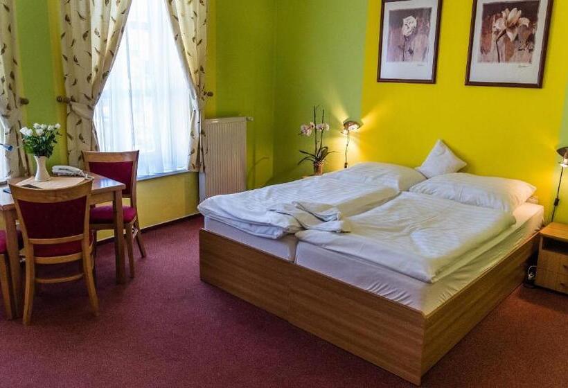 בית מלון כפרי Roháč