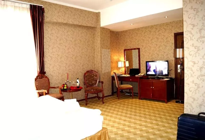 هتل Ub City
