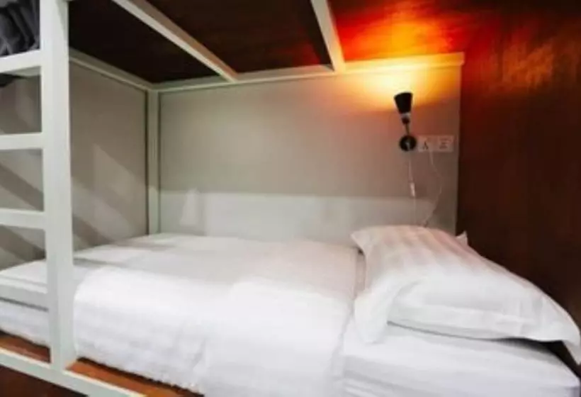 Little Yangon Hostel