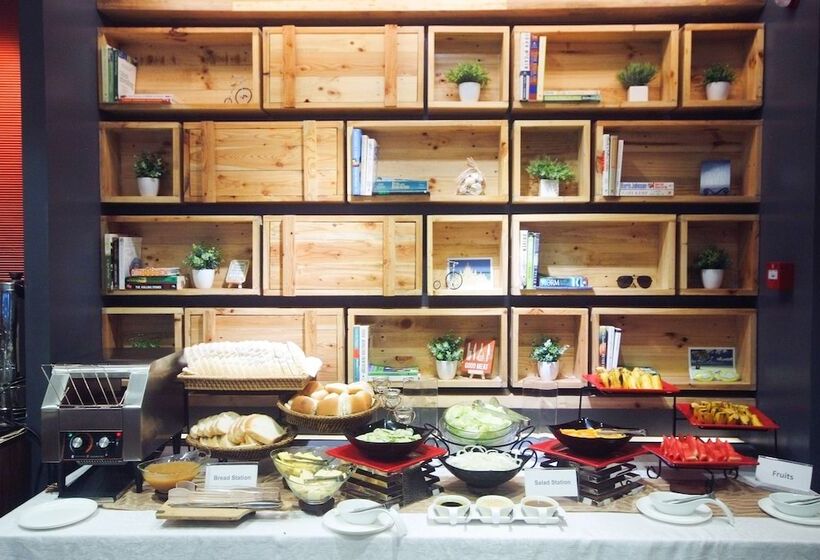 منتجع Azalea Hotels & Residences Boracay