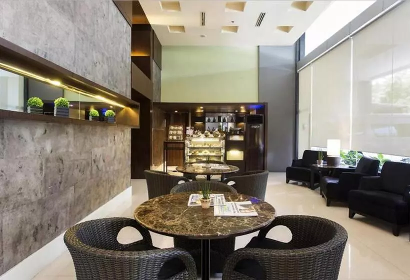 The B Hotel Alabang