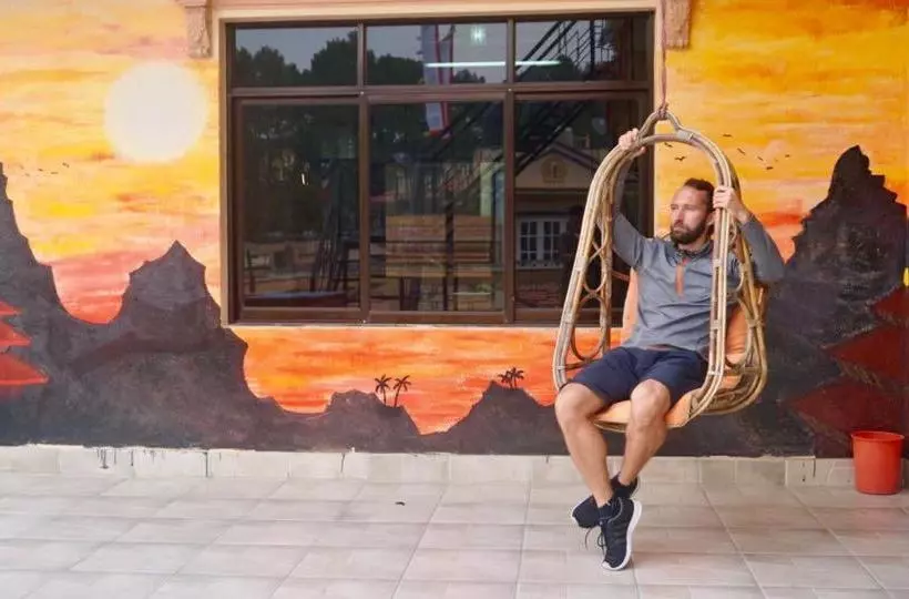 The Sparkling Turtle Backpackers Hostel