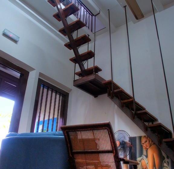 Bed and Breakfast Cafe1511