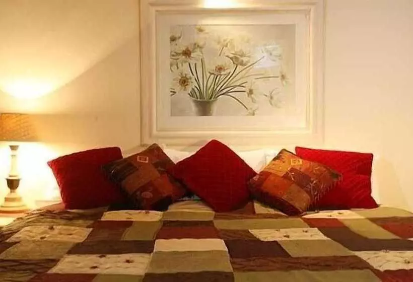 ベッドアンドブレックファースト Culdesac Guesthouse Oudtshoorn