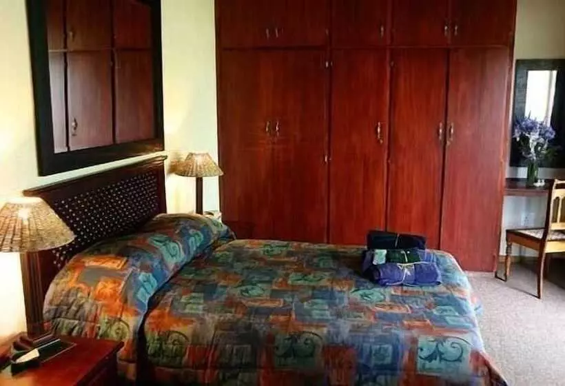 ベッドアンドブレックファースト Culdesac Guesthouse Oudtshoorn
