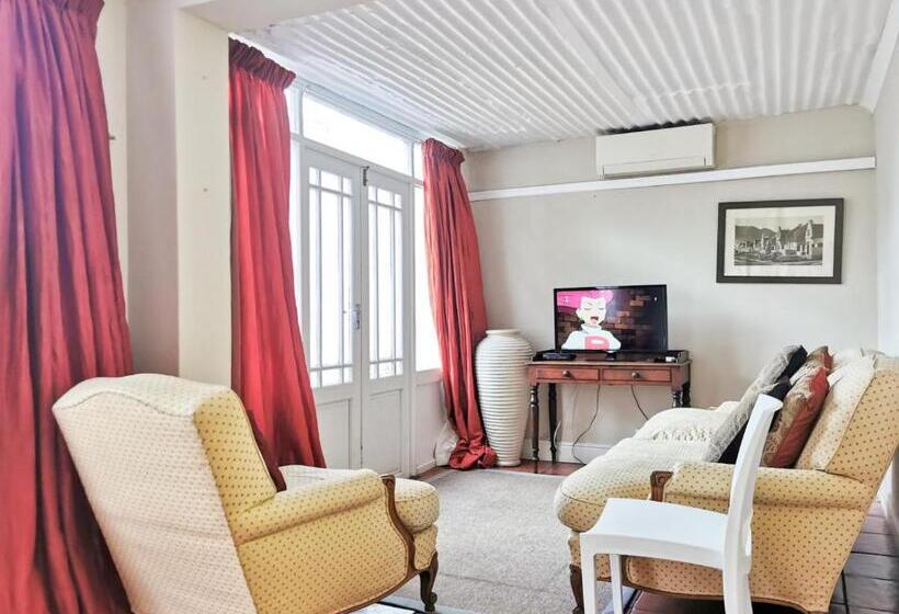 住宿加早餐 Epistay