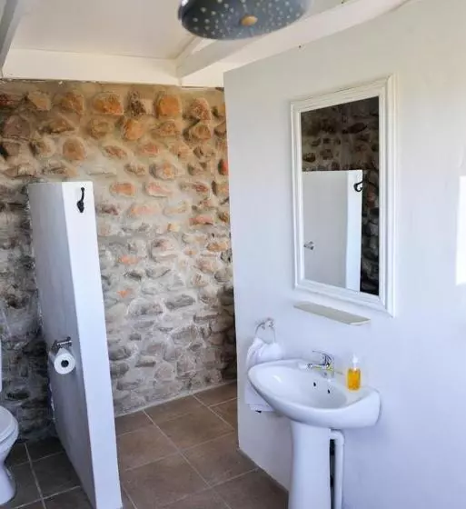تختخواب و صبحانه Le Petit Karoo Ranch