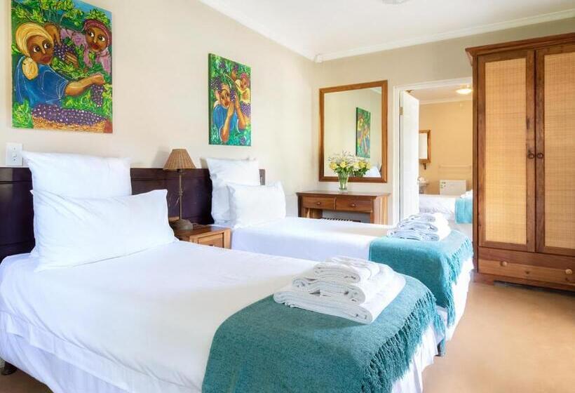 مبيت وإفطار Ongegund Lodge