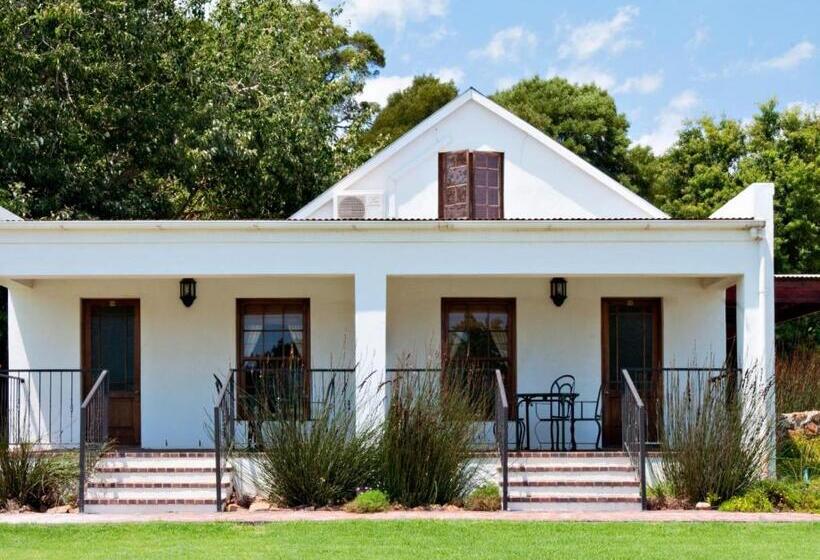 مبيت وإفطار Ongegund Lodge