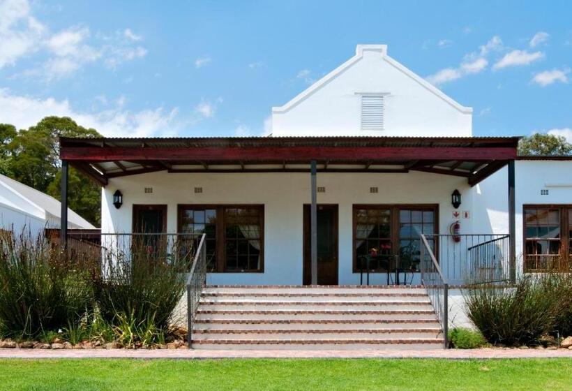 مبيت وإفطار Ongegund Lodge