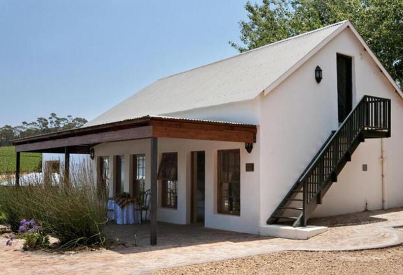 مبيت وإفطار Ongegund Lodge